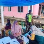 TNI AD Hadir di Tengah Masyarakat, Babinsa Koramil 1602-01/Ende Dukung Program Kesehatan Posyandu