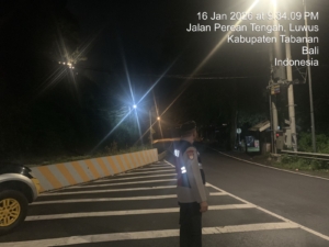 Patroli Barcode Malam Hari Polsek Baturiti Pastikan Situasi Tetap Kondusif