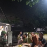 Babinsa Sekongkang Hadir di Tengah Masyarakat, Perkuat Keamanan Wilayah