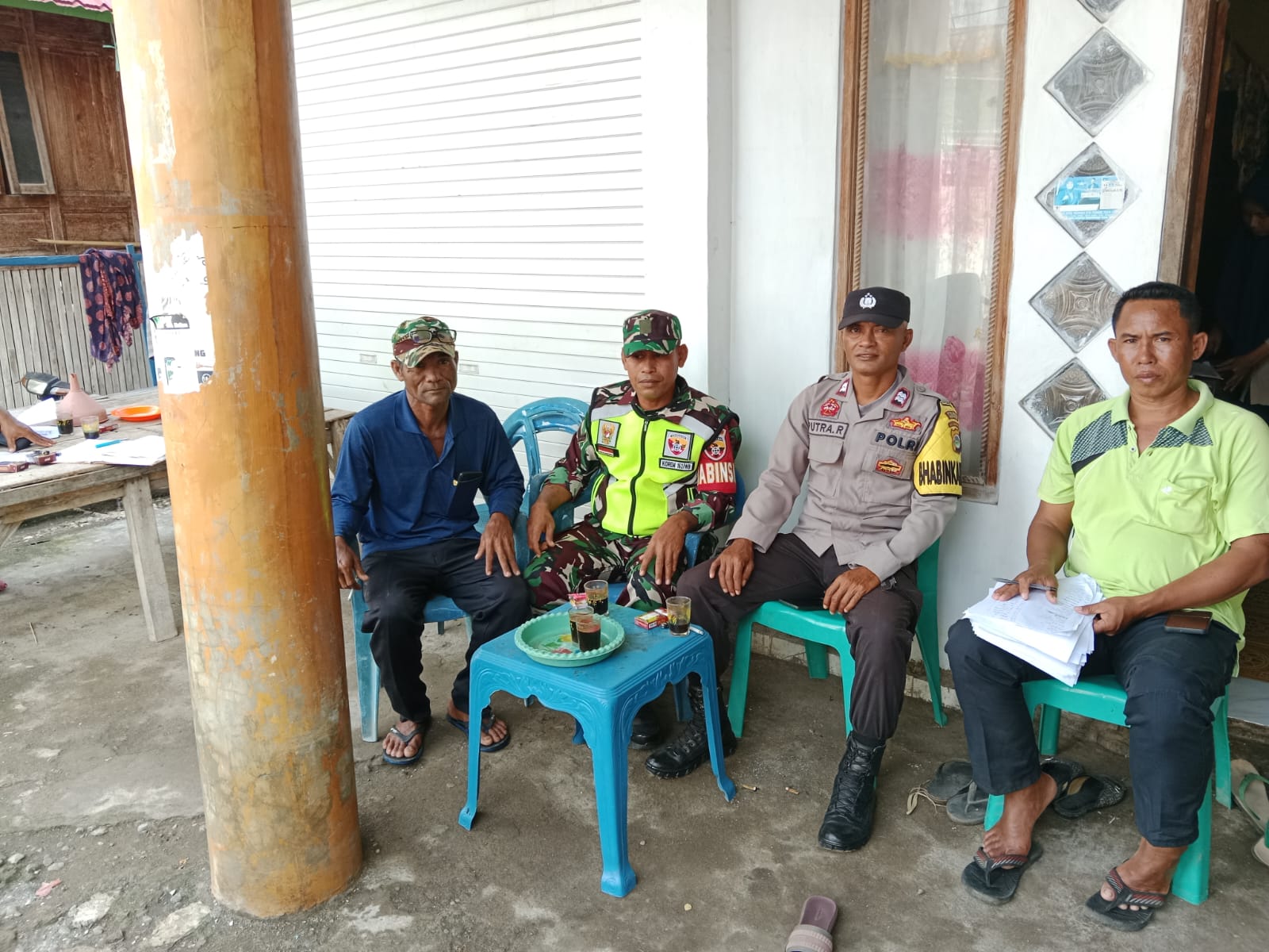 Babinsa Sertu Sudirman Tekankan Pentingnya Toleransi Antar Umat Beragama di Desa Ntori