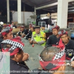 Bhabinkamtibmas Bersama Pecalang Desa Adat Nongan Dialogis Kamtibmas