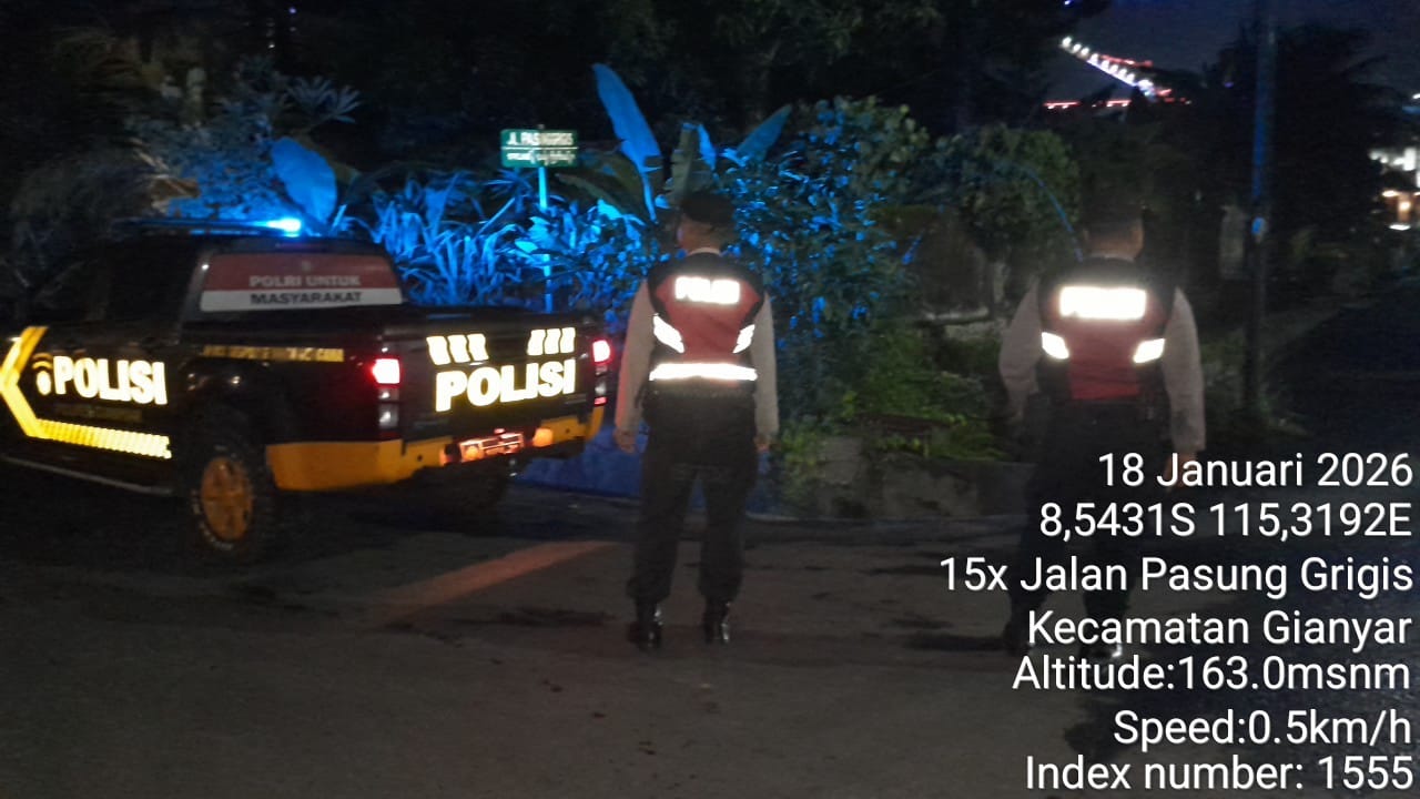 Patroli Jam Rawan, Polres Gianyar Sambangi Permukiman Warga Candi Baru