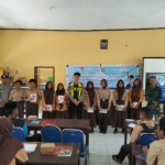 Babinsa Koramil 1628-03/Seteluk Perkuat Wawasan Kebangsaan Pelajar di SMP Negeri 1 Seteluk