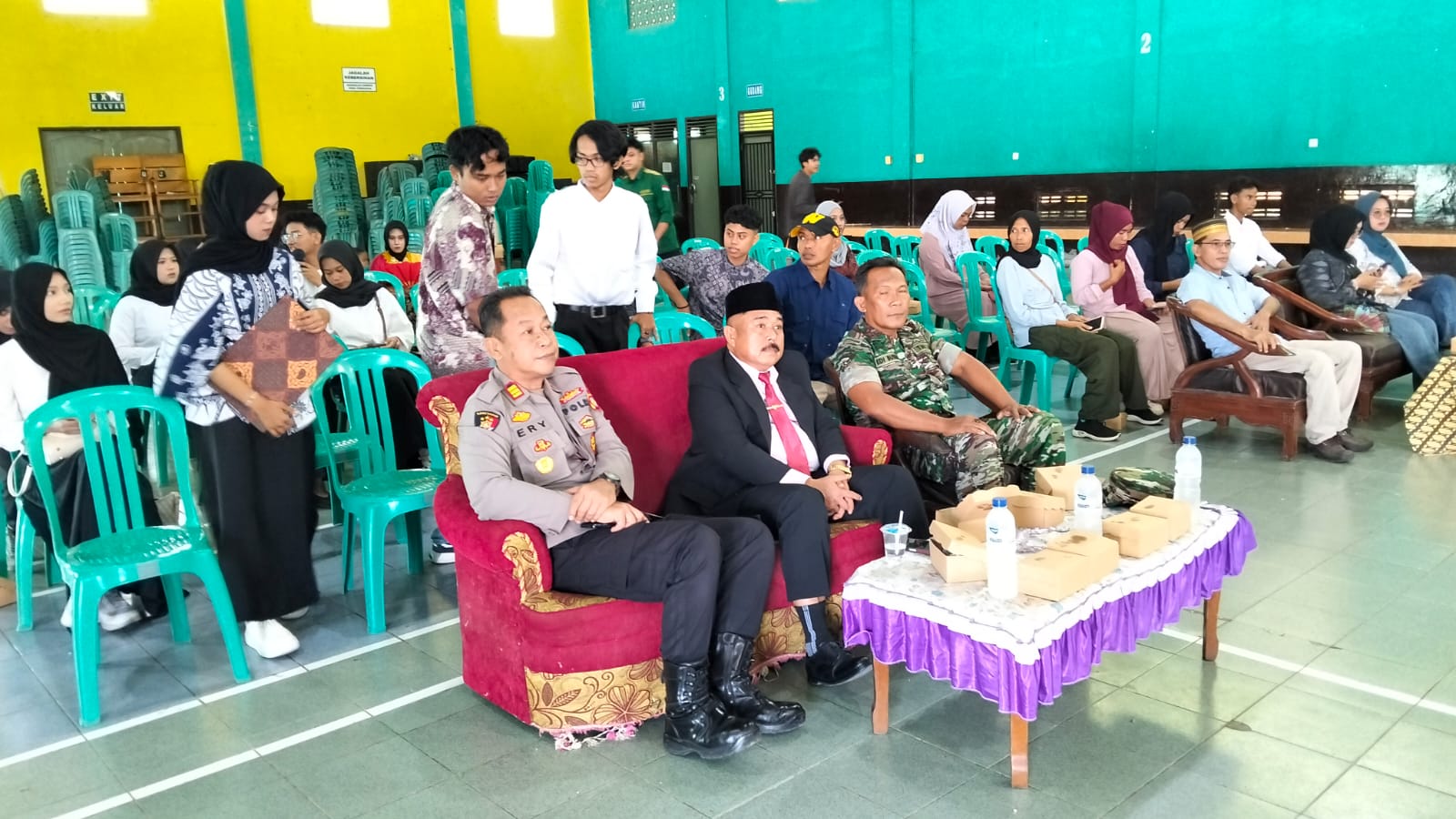 Peran Aktif TNI di Tengah Pemuda, Danposramil Maluk Hadir dalam Pelantikan HPMMB