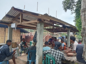 Monitoring Wilayah Desa Tedakisa, Babinsa Pastikan Situasi Aman dan Kondusif