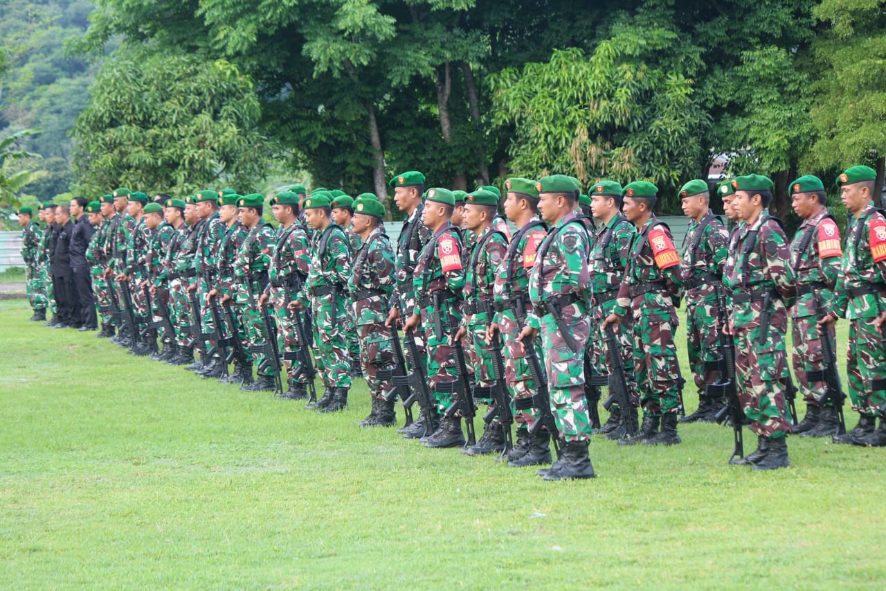 Melalui Upacara Bendera, Dandim 1628/SB Perkuat Semangat Nasionalisme Prajurit dan PNS
