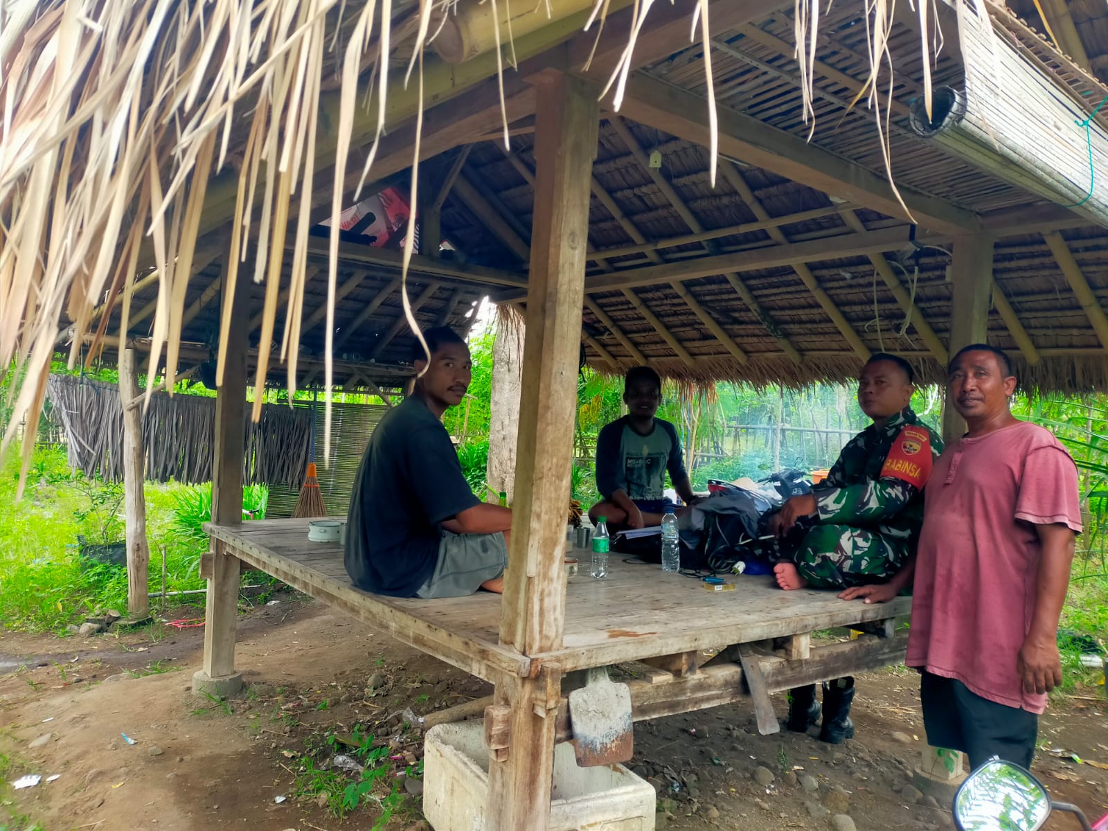 Babinsa Serda Beni Puspita Ajak Warga Dusun Medas Siaga Hadapi Potensi Bencana
