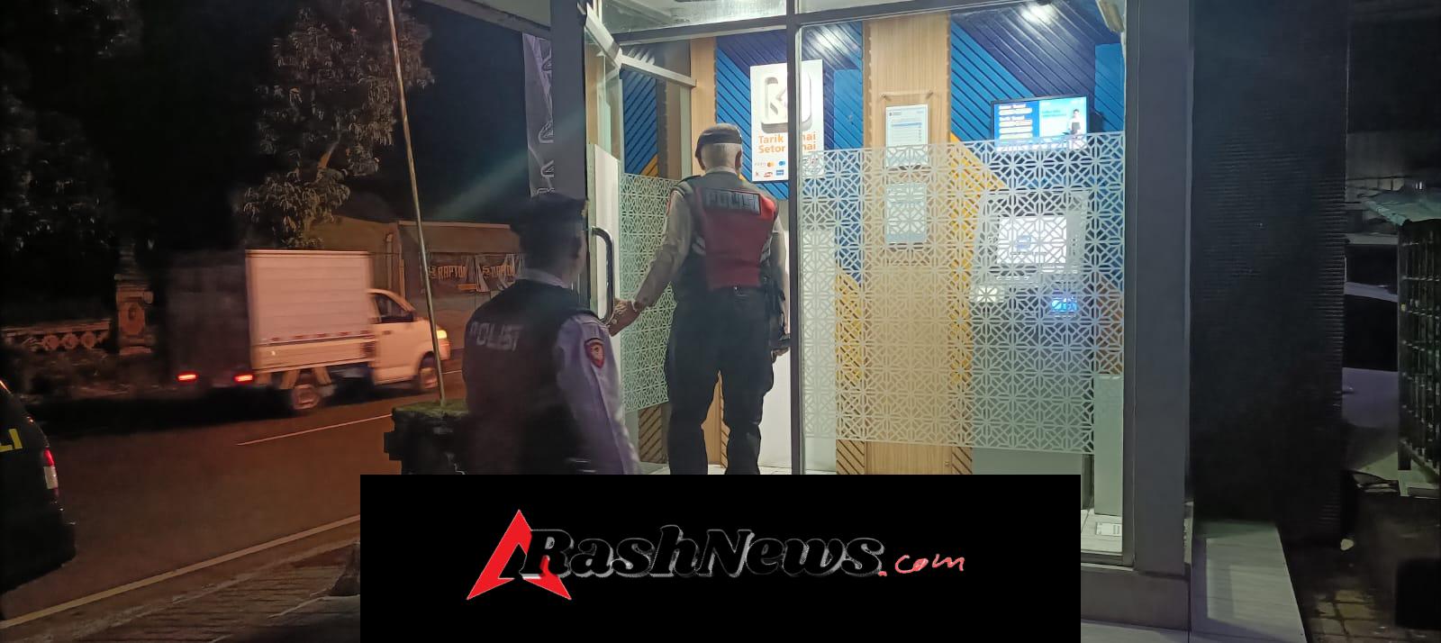 Cegah Tindak Kriminal, Samapta Polsek Abiansemal Tingkatkan Patroli Di Area Perbankan