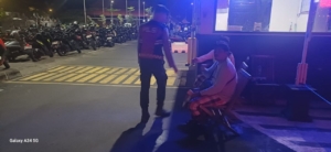 Cegah Curanmor Polsek Kuta Utara Patroli Ingatkan Kunci Nyantol Di Sentral Parkir Canggu