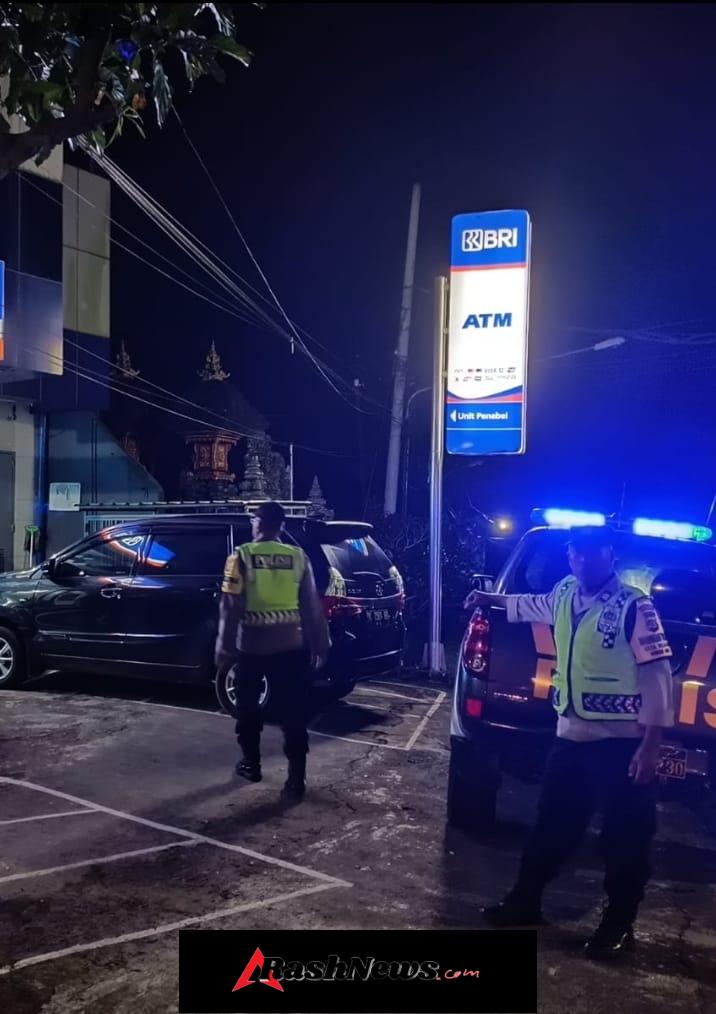 Cegah terjadinya Kriminalitas pada malam hari, Polsek Penebel laksanakan Patroli Blue Light