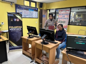 Polantas Menyapa Warnai Pelayanan SIM di Polres Badung