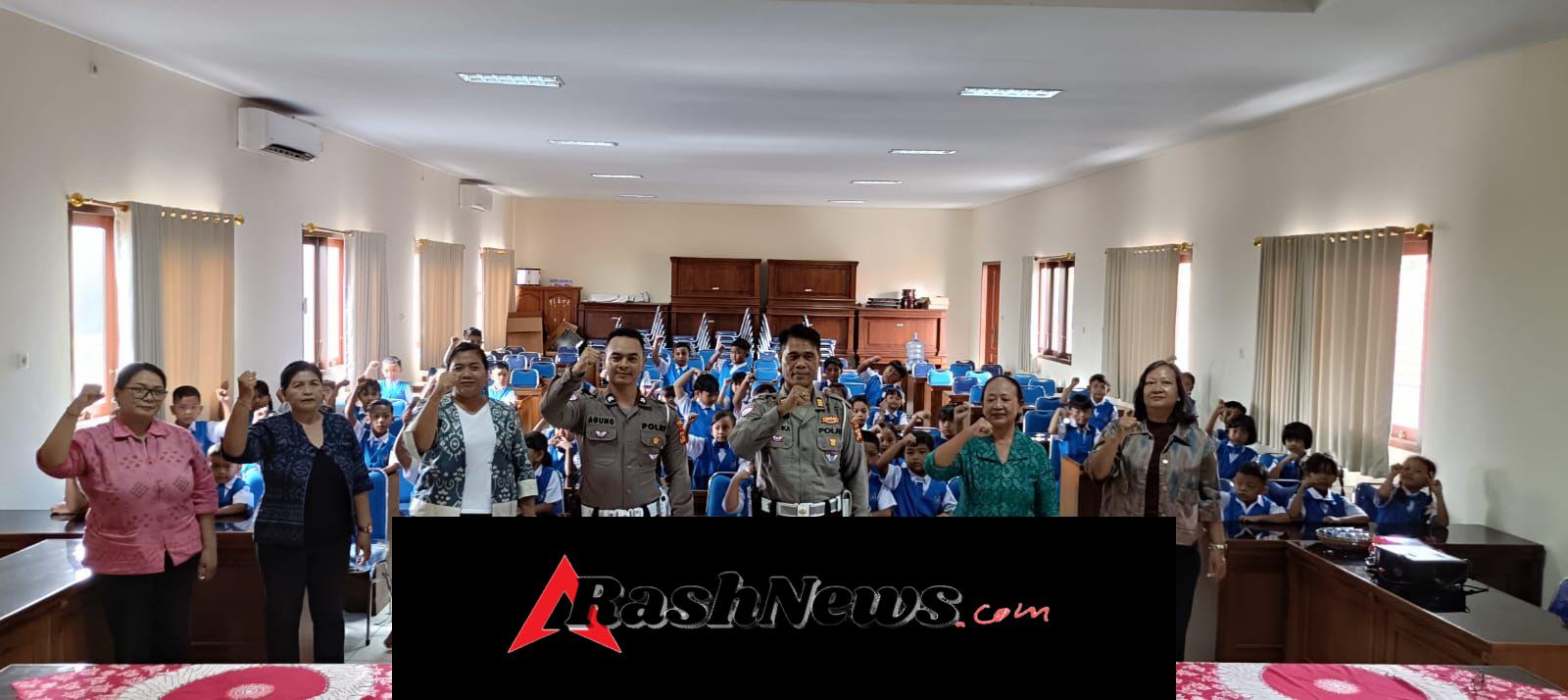 Edukasi Sejak Dini, Polsek Mengwi Laksanakan Sosialisasi Lalu Lintas dan Pencegahan Bullying di TK Negeri Pembina Badung