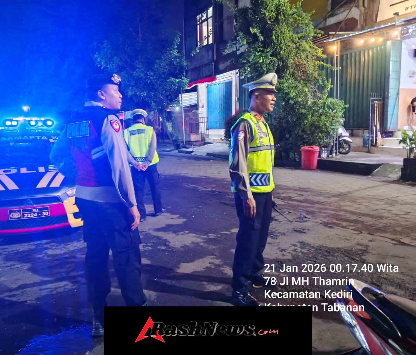 Piket Fungsi Polsek Kediri Dipimpin Pawas  Laksanakan Blue Light Patrol (BLP)