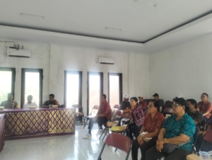 Hadiri Musdes, Babinsa Suana Tegaskan Wujud Nyata Transparansi Dan Akuntabilitas Pengelolaan Keuangan Desa