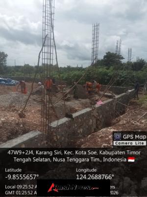 Serka Barnabas Mellu Monitoring Pembangunan Gerai KDKMP Karang Siri, 12 Tukang Dikerahkan.