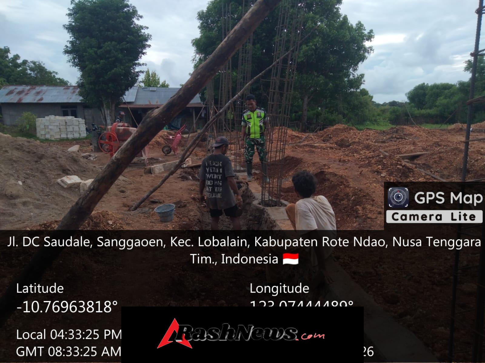 Babinsa Koramil 1627/RN Laksanakan Monitoring Wilayah Pembangunan KDKMP Desa Lekunik