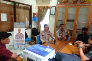 Serap Aspirasi Masyarakat, Polsek Abiansemal Gelar Program Jumat Curhat