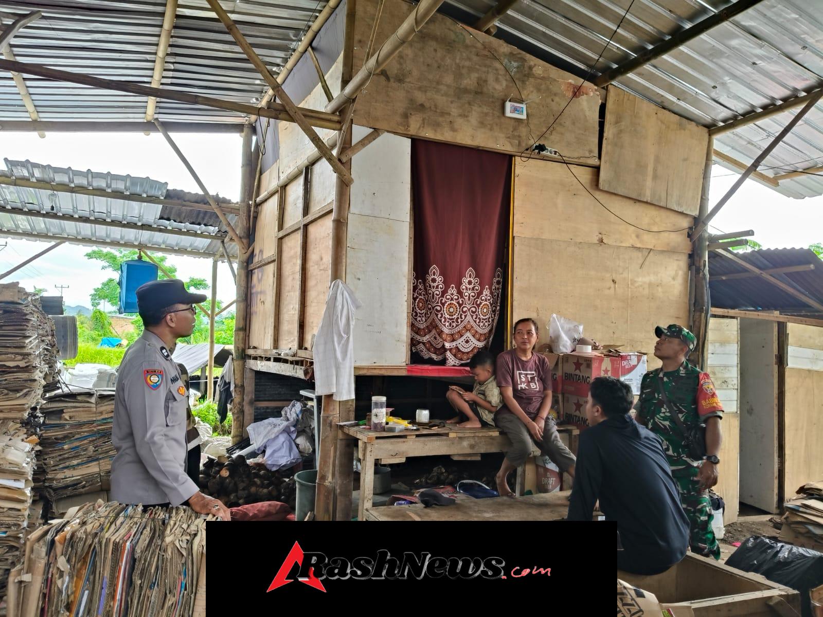 Bhabinkamtibmas Desa Temesi Sambangi Warga Pendatang, Perkuat Kamtibmas Kondusif