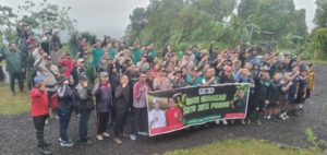 Kadis DLH Kabupaten Buleleng Hadiri dan Ikut Serta Penanaman Pohon Bersama Muspika Kecamatan Sawan di Desa Lemukih