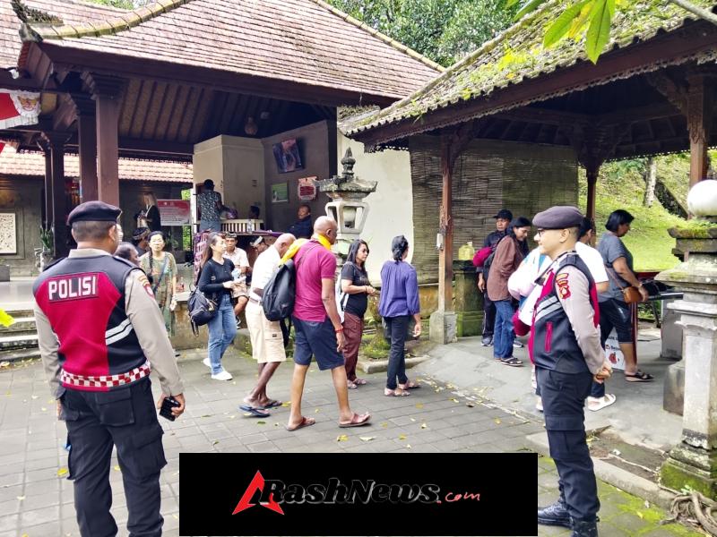 Polsek Tampaksiring Laksanakan Pengamanan Kunjungan Wisata di Sejumlah DTW