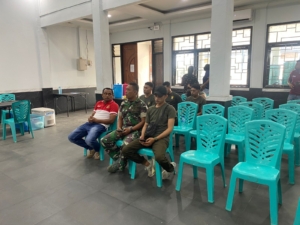 Sambut Dies Natalis ke-32, PMKRI Maumere Gelar Donor Darah Bersama TNI-Polri