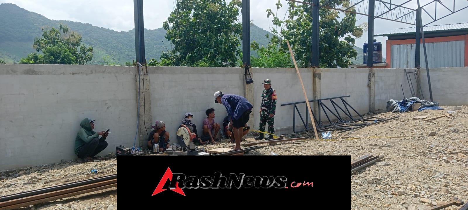 Babinsa Dampingi Pembangunan Koperasi Merah Putih di Desa Senayan
