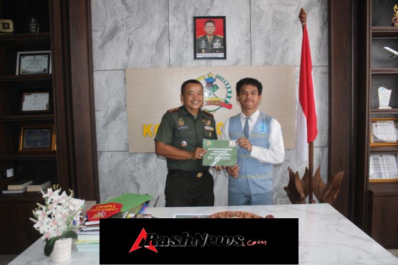 Wujud Kepedulian TNI Terhadap Dunia Pendidikan, Dandim 1608/Bima Serahkan Beasiswa