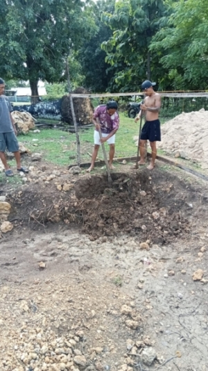 Babinsa Batutua Laksanakan Monitoring Kegiatan Konstruksi KDKMP