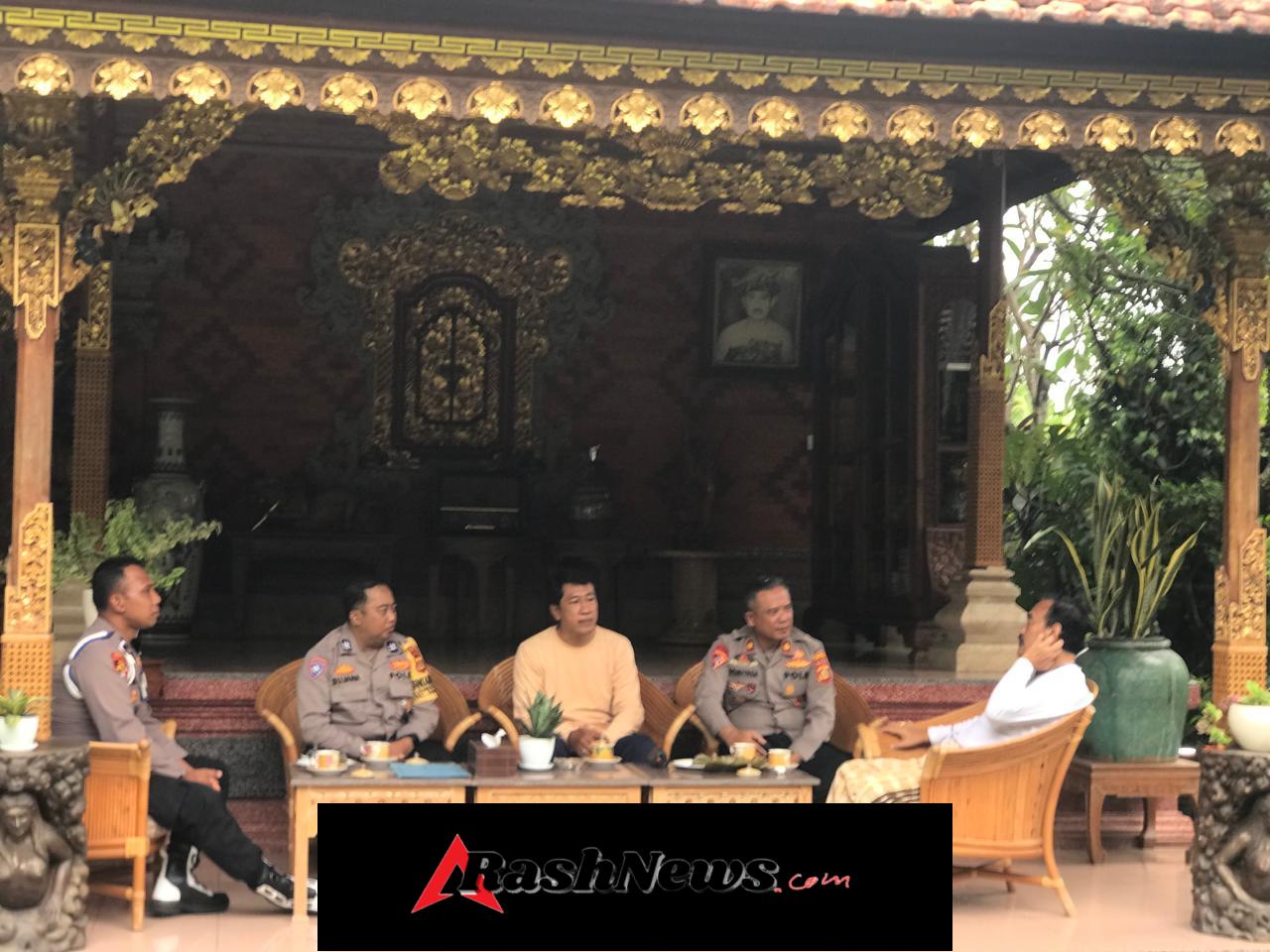 Sambang Kamtibmas ke Tokoh Adat, Kapolsek Dentim Ajak Wujudkan Nyepi Aman dan Kondusif