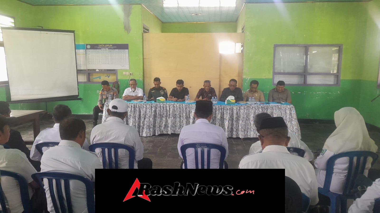 Danramil 1614-02/Kempo Bersama Forkopimcam Kempo Ikuti Rapat Koordinasi Komisi I DPRD Dompu