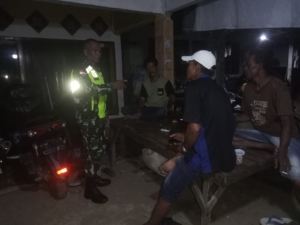 Babinsa Dorong Warga Tetap Waspada dan Bijak Gunakan Media Sosial