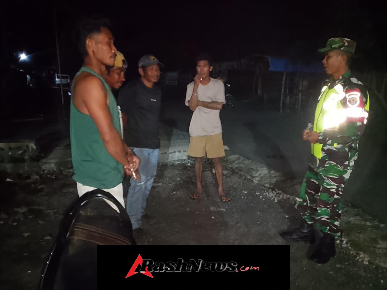 Babinsa Koramil Donggo Gelar Patroli Malam Tingkatkan Keamanan dan Harmoni Masyarakat