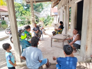 Warga Embu Ndoa Sambut Positif Kehadiran Babinsa dalam Kegiatan Pamwil dan Komsos