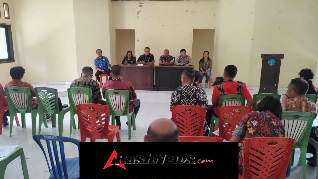 Perkuat Sinergi Lintas Sektor, Babinsa Ikuti Rapat Koordinasi Kecamatan Rote Tengah