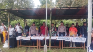 Babinsa Pedawa Amankan Pembukaan Turnamen Exebhisi Volly U-20 se-Kabupaten Buleleng