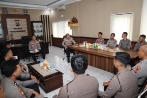 Terima Personel Baru, Kapolres Karangasem Tekankan Disiplin dan Loyalitas pada Bintara Remaja