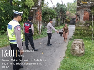 Polsek Selat Gelar Patroli untuk Jaga Keamanan Wilayah