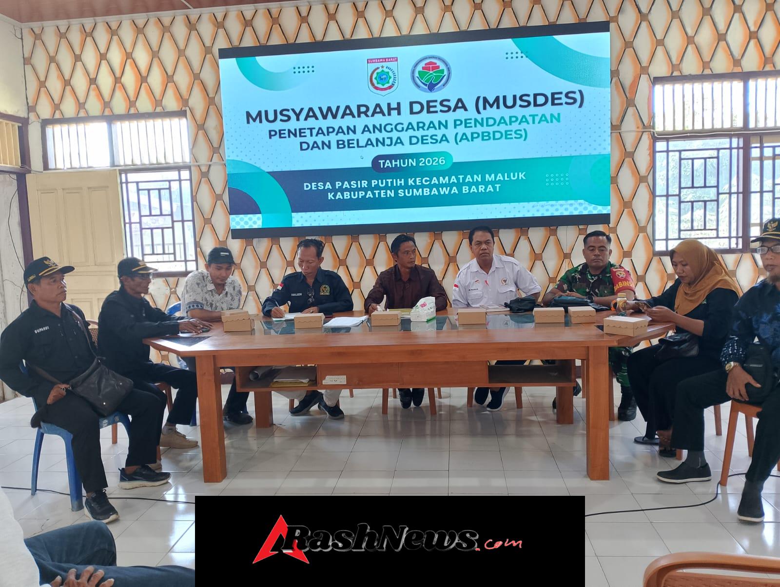 MUSDES Desa Pasir Putih Bahas Pembangunan dan Keamanan, Babinsa Hadir Mendampingi