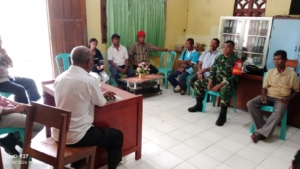 Babinsa dan Aparat Desa Fasilitasi Kesepakatan Jual Beli Tanah untuk Pelunasan Utang