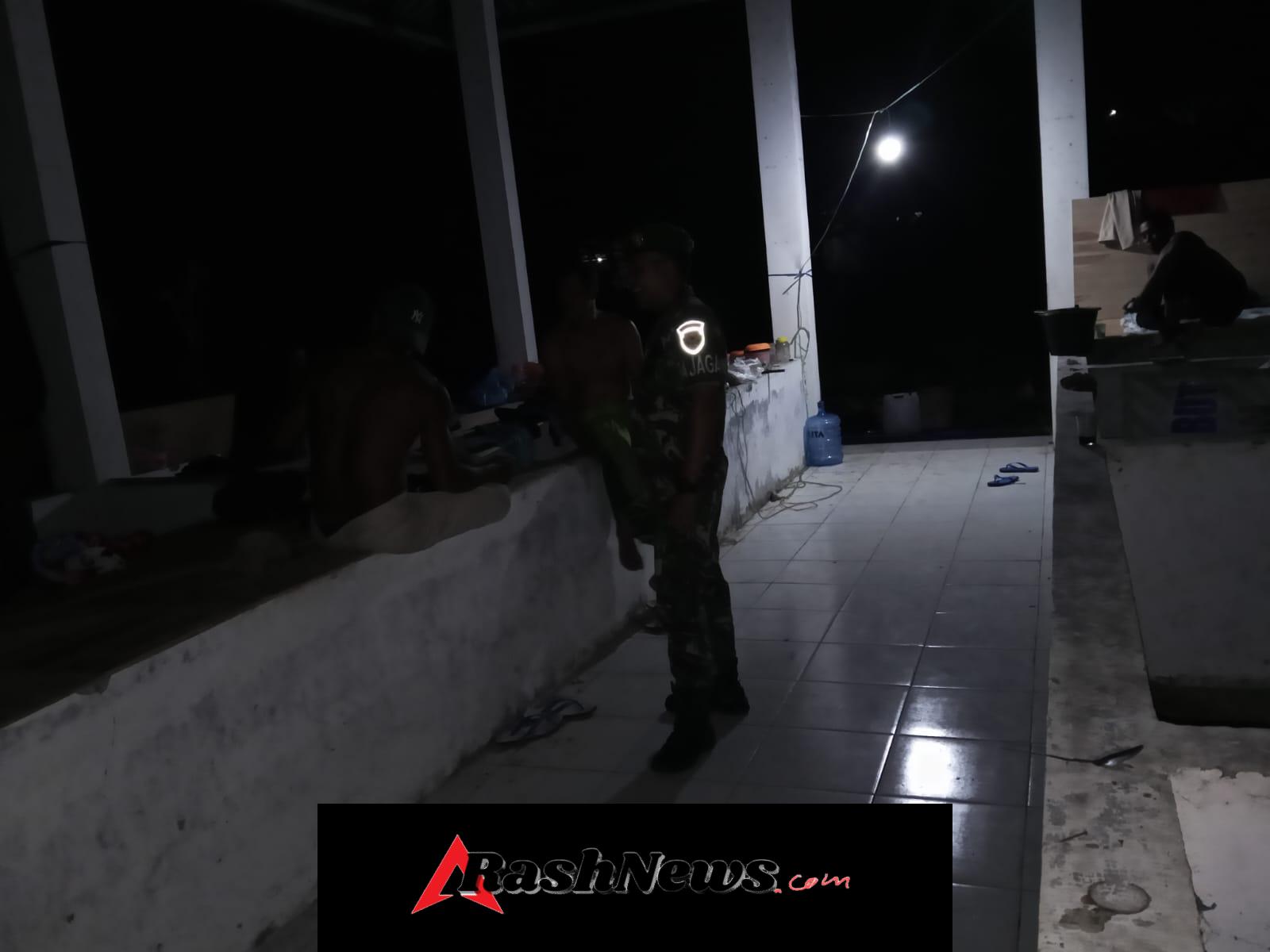 Patroli Malam Piket Koramil 1628-05/Jereweh Berjalan Aman