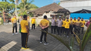 Personel Polsek Seltim Laksanakan Apel Pagi  Kapolsek Beri Arahan