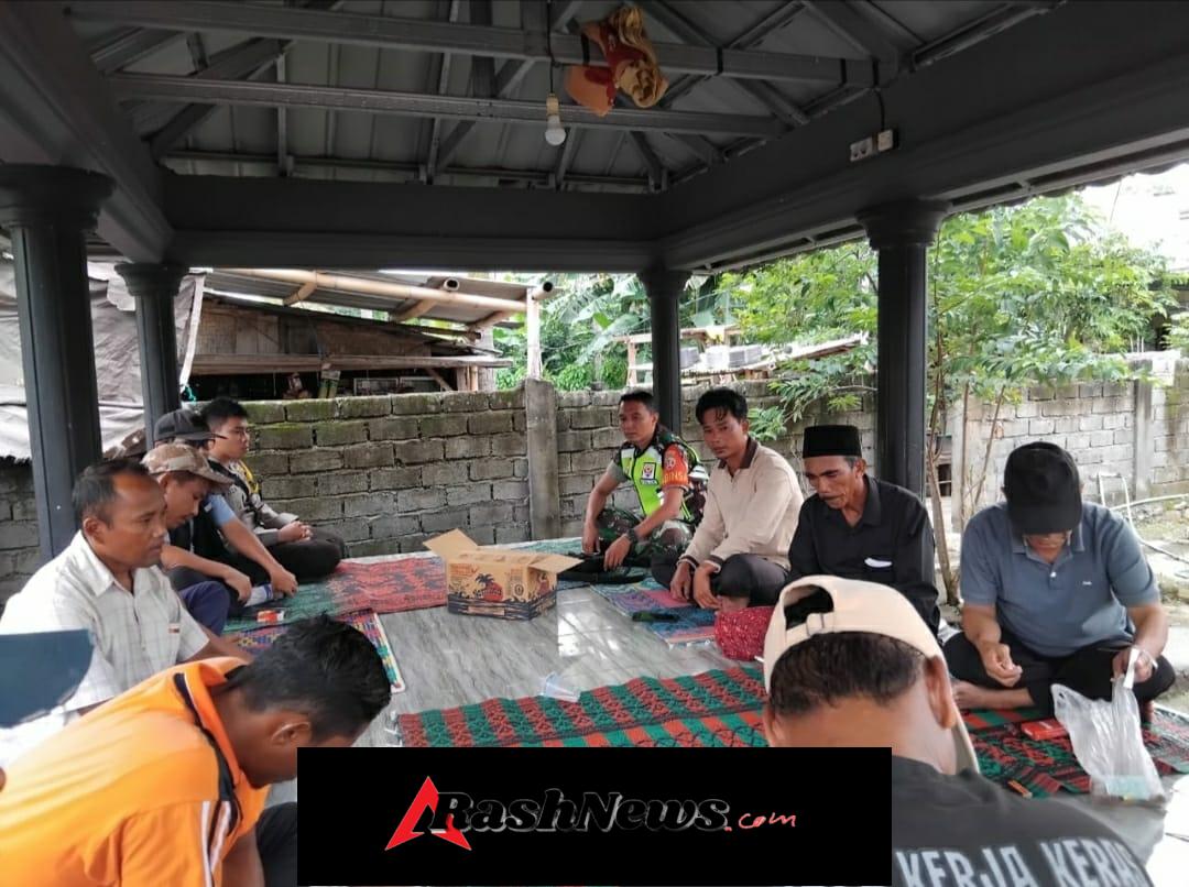 Melalui Komsos, Babinsa Ajak Nelayan Desa Dadap Tingkatkan Keselamatan dan Jaga Aset Kapal