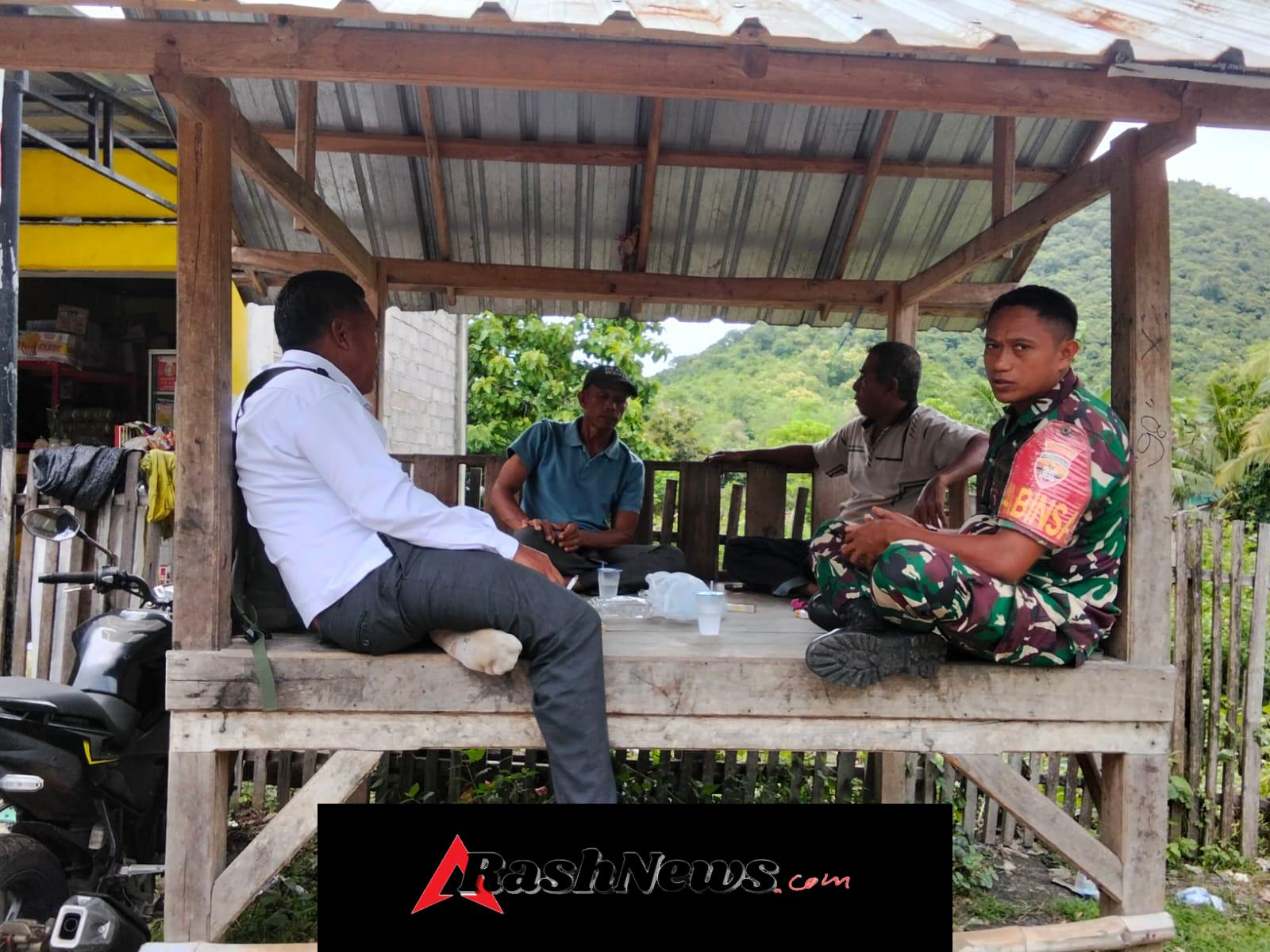 Babinsa Serda Salmanfarid Pantau Wilayah Binaan di Dusun Karohe