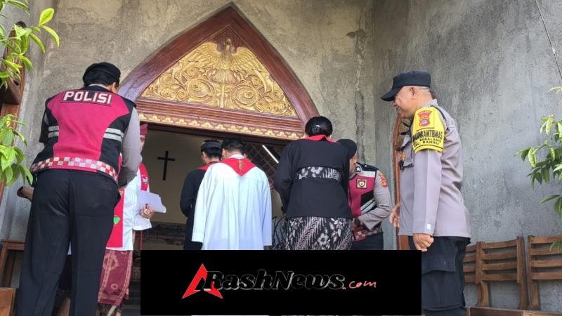 Antisipasi Gangguan Kamtibmas dan Terjaminnya Kenyamanan Peribadatan Umat Kristiani, Sat Samapta Laksanakan Pengamanan di Gereja Marga Rahayu Bangli