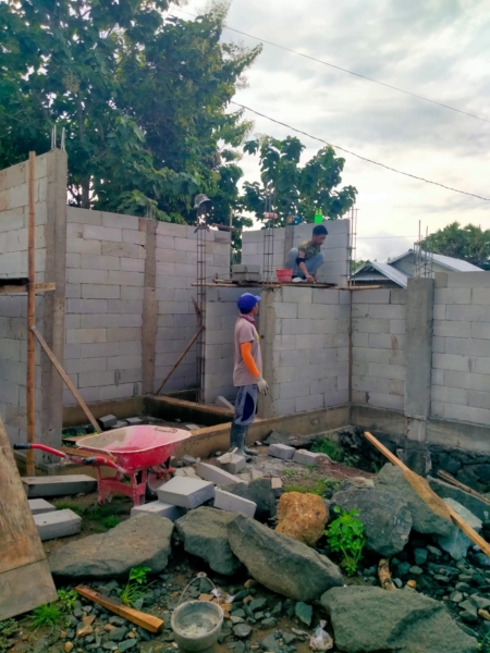 Babinsa Koramil Kodim 1628/SB Dampingi Pembangunan Koperasi Merah Putih di Desa Beru