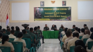 Kakesdam IX/Udayana Sampaikan Pengarahan kepada Personel Denkesyah Kupang serta Rumkit TK III Kupang
