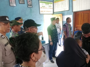 Sertu Juferlan Dampingi Kunjungan Kerja Wabup ke Wilayah Terdampak Bencana Alam