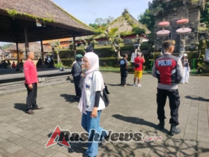CIPTAKAN RASA AMAN DI KAWASAN WISATA, PAWAS POLSEK BANGLI SAMBANGI DESA WISATA PENGLIPURAN