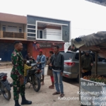 Danramil Mollo Utara Apresiasi Babinsa yang Aktif Himbau Keamanan di Pasar Kapan.