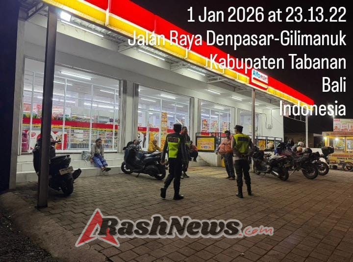 Polsek Selemadeg Barat Gelar Blue light patrol, Cegah Aksi Kriminal